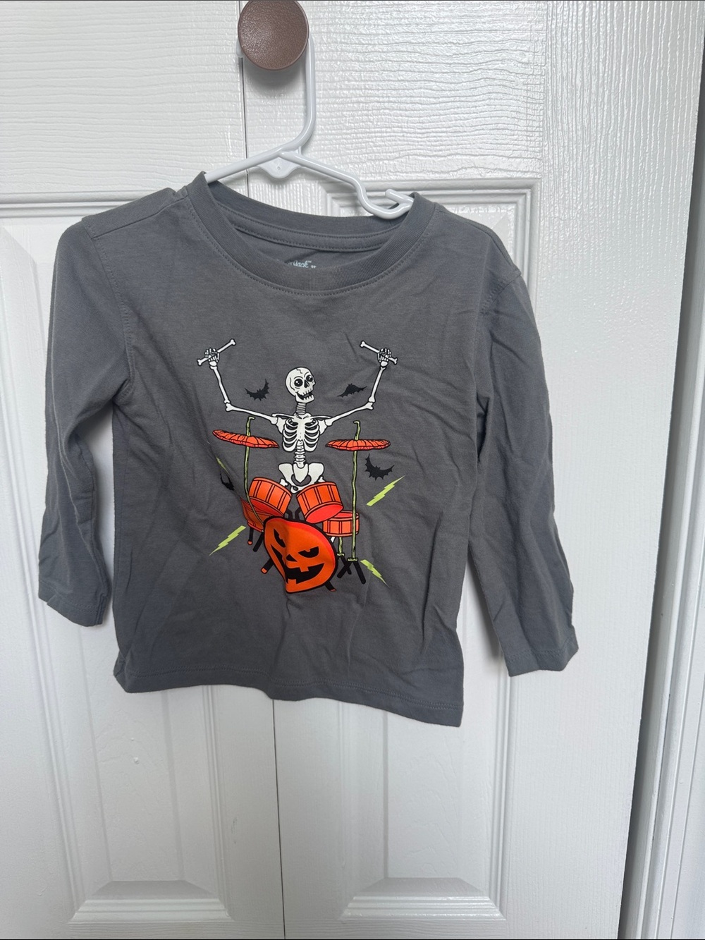 Cat and Jack Gray Long-Sleeve Halloween Skeleton Drum Tee with matching pants